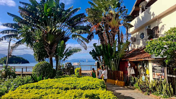 Bouganvile Vibe Hostel - Angra dos Reis