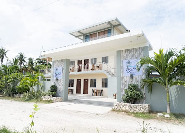 Balud White Beach Resort - 莫阿爾博阿爾