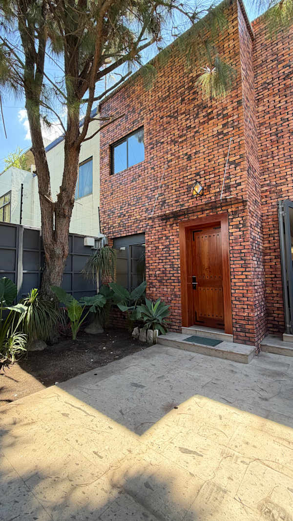 Casa Athena Small Luxury Hostel - Zapopan