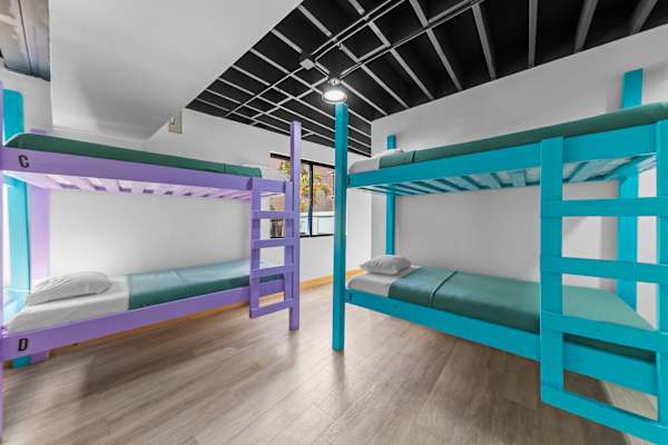 Waikiki Beach Hostel - Honolulu