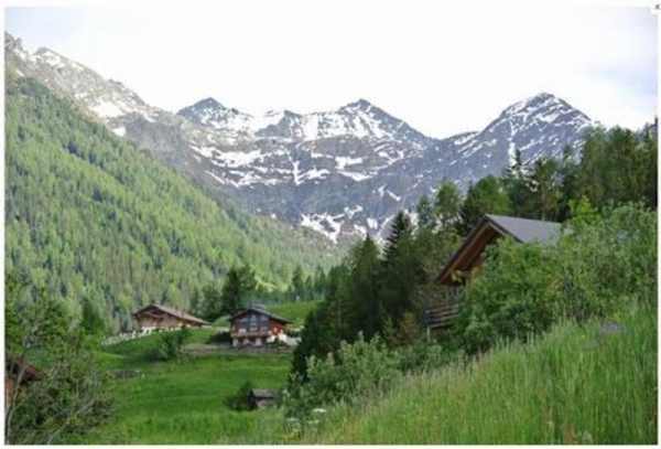 La Tzoum'hostel & Chalet - Martigny