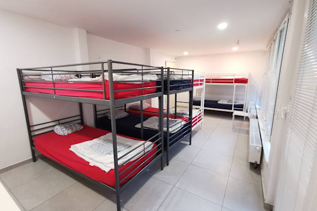 Simbol Apartments and Hostel, Ljubljana