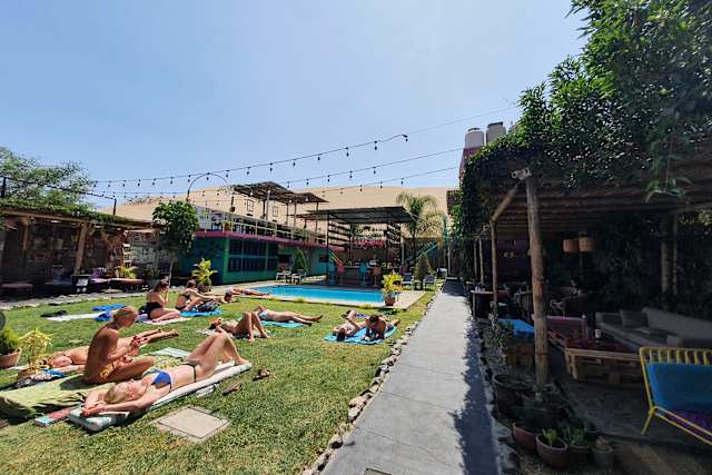 The Upcycled Hostel, Huacachina