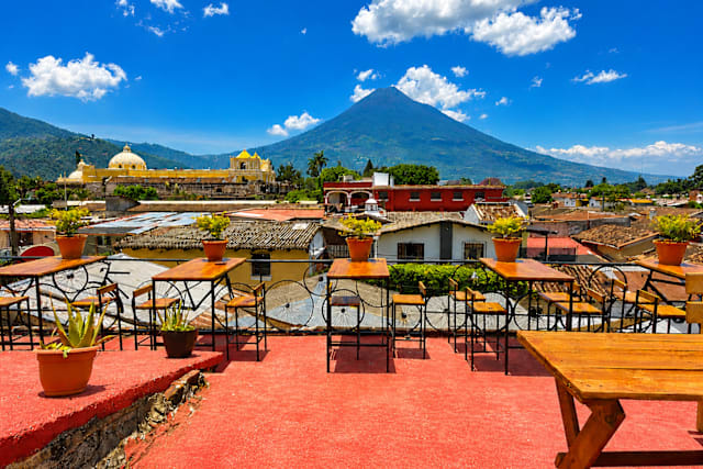 Amura, Antigua