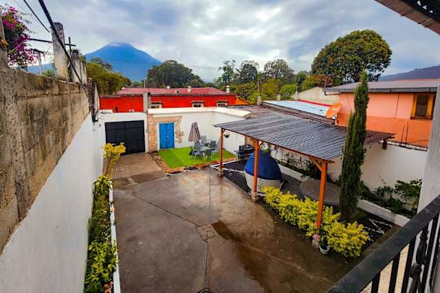 Blue Moon Hostel, Antigua