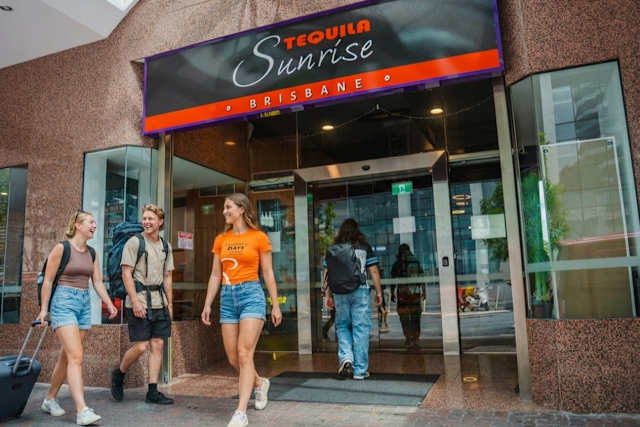 Tequila Sunrise Podstel Brisbane, Brisbane