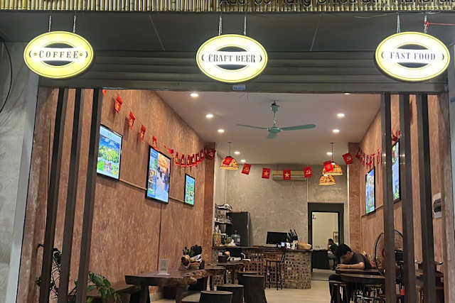 Lotuz Hanoi Hostel - Ha Giang Loop Office, Hanoi