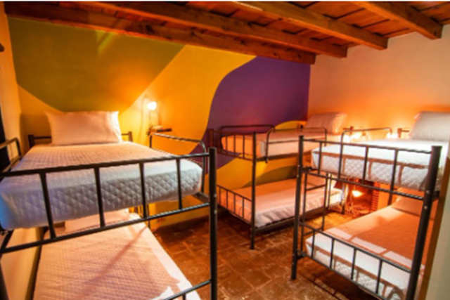 Yes Please Hostel, Antigua