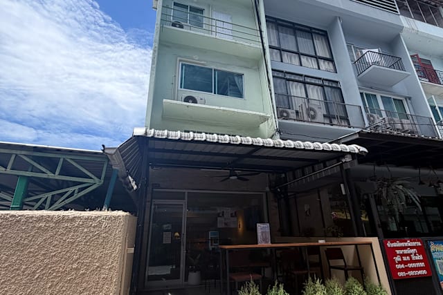 Eve's House, Bangkok