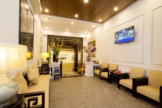 Luxury Hotel, Hanoi