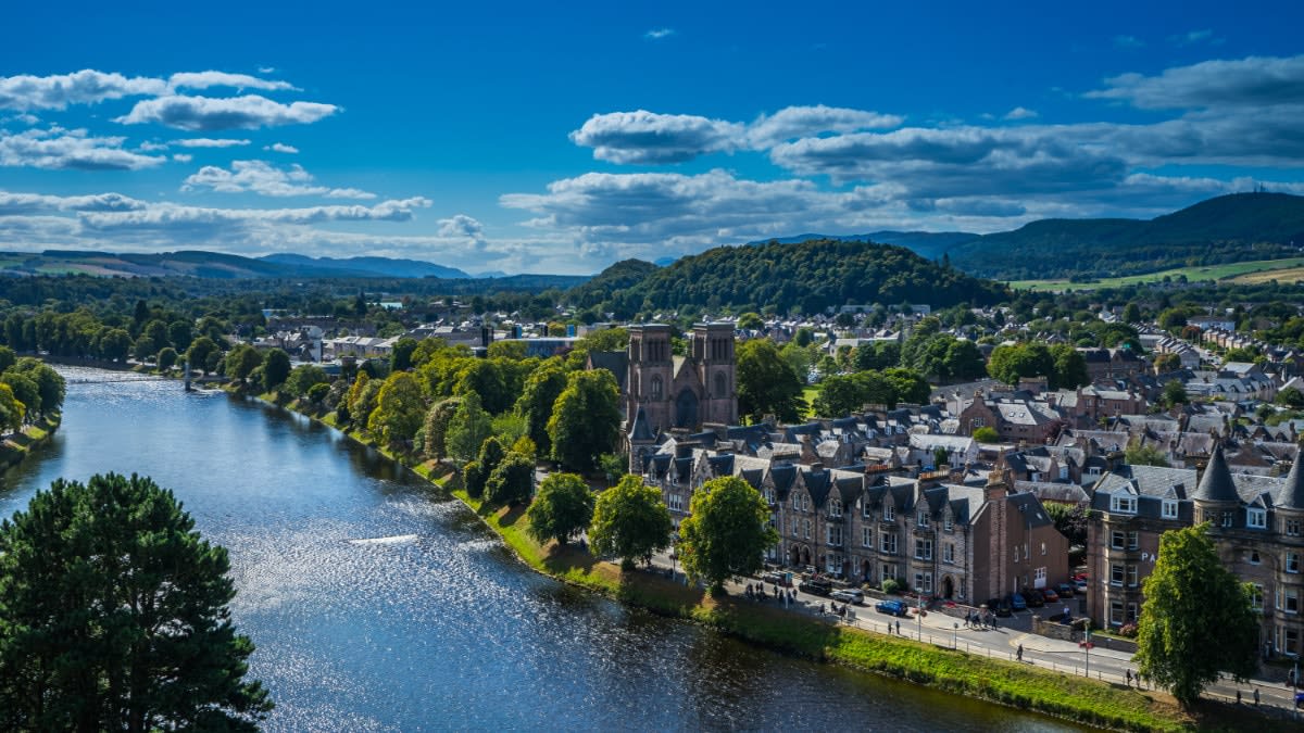 Hostels In Inverness from €16 Top Rated Hostels 2024