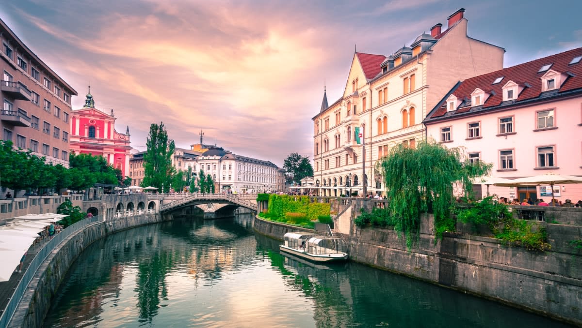 Cheap Hotels In Ljubljana - Book Rooms From €14