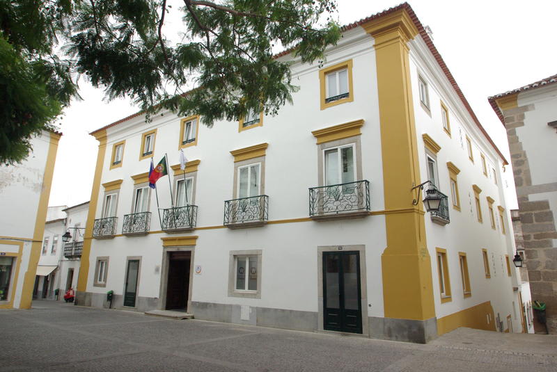 Hi Evora - Pousada de Juventude