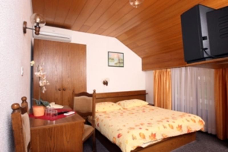 Pri Ancki Pension