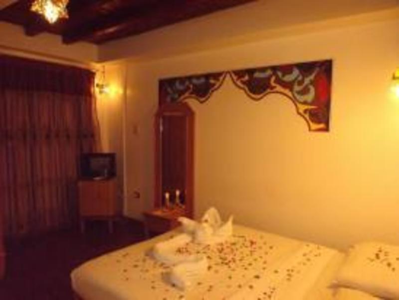 Nefertiti Hotel