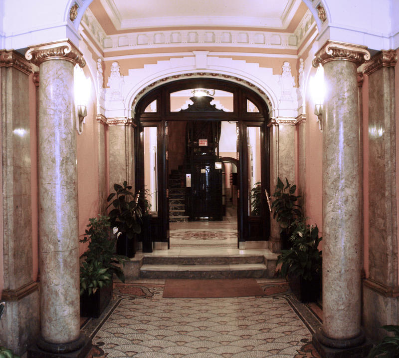 Hostal Santillan