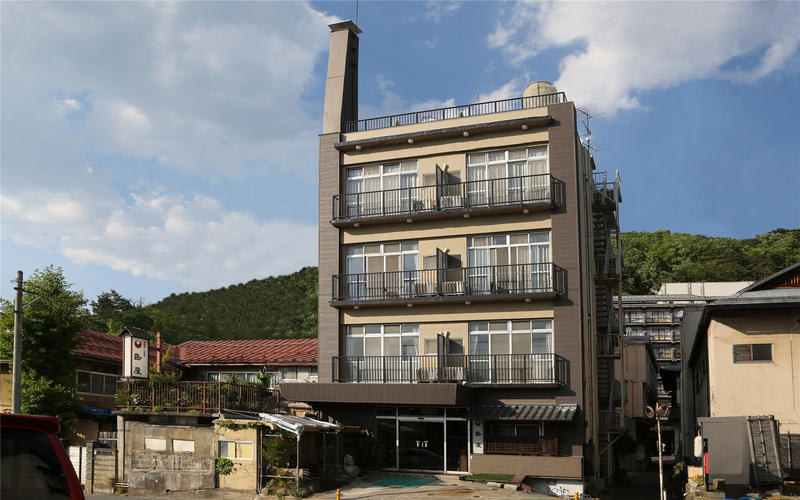 Nagano Yudanaka Shimaya