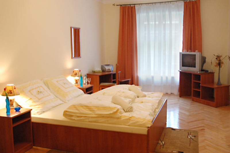 Florianska Apartment House