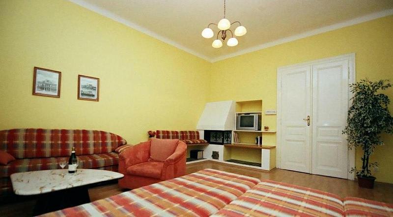 Apartment Historical Centre in Bratislava, Slovakia - Book Apartments ...