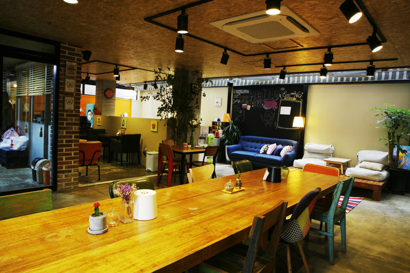 LEE & NO Guesthouse & Hostel