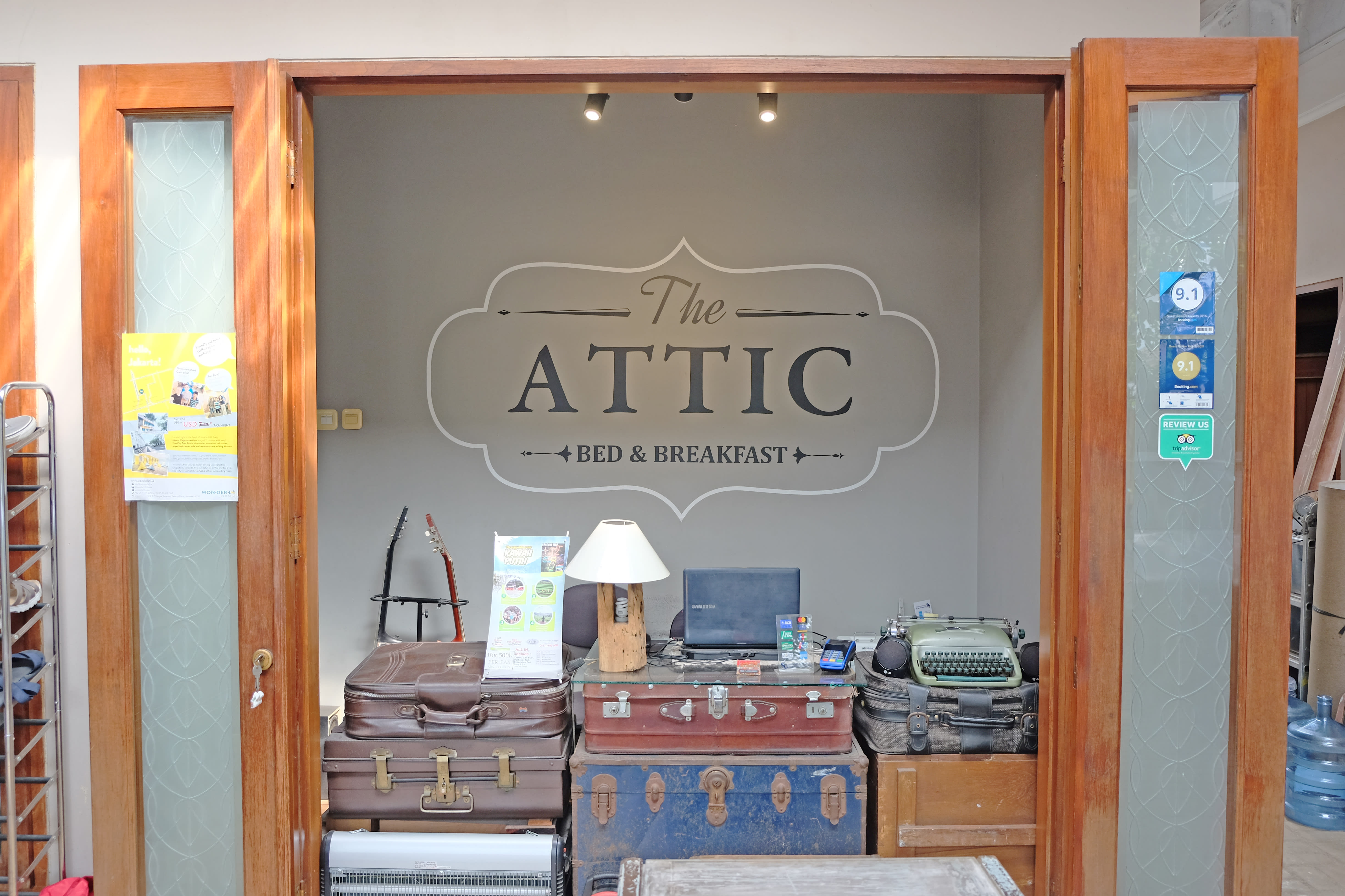 The Attic Bed & Breakfast, Bandung - 2024 Prices & Reviews - Hostelworld