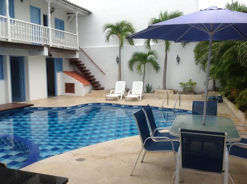 Hotel Puerto De Manga