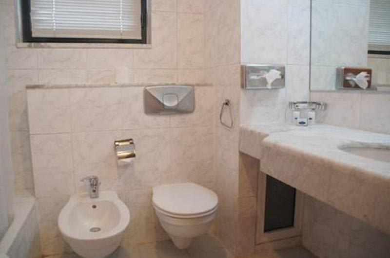Dana Plaza Hotel