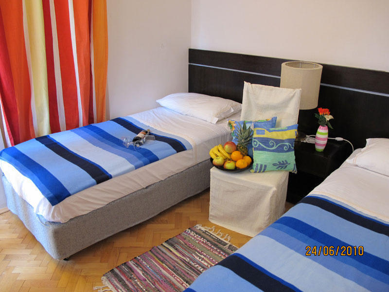 Suky Apartment