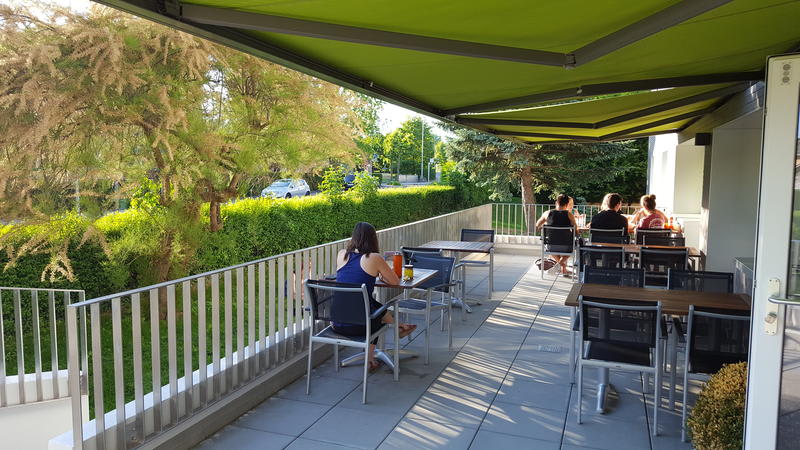 Nyon Hostel