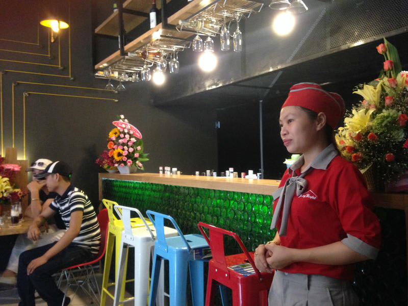 Amy Hostel Hue