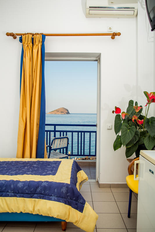 Airport Athens Kiani Akti Hotel