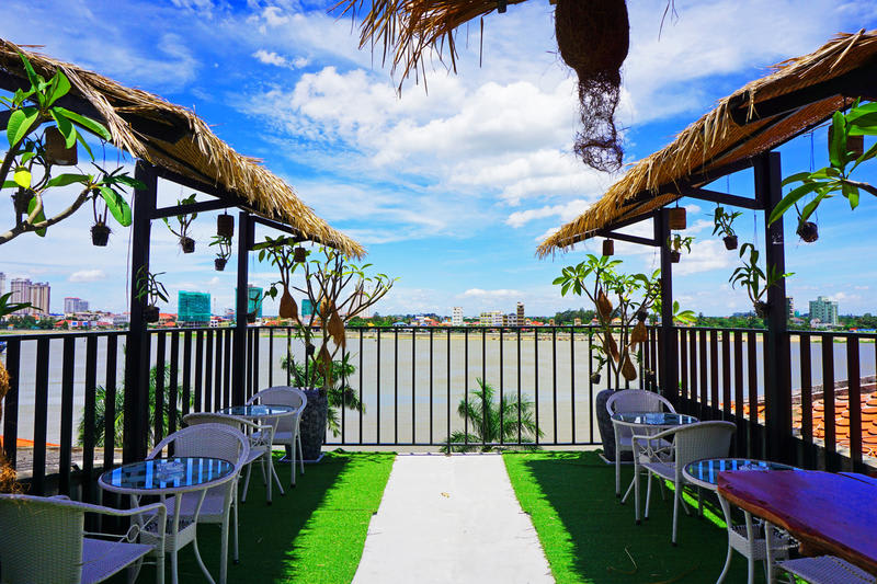 Onederz Phnom Penh