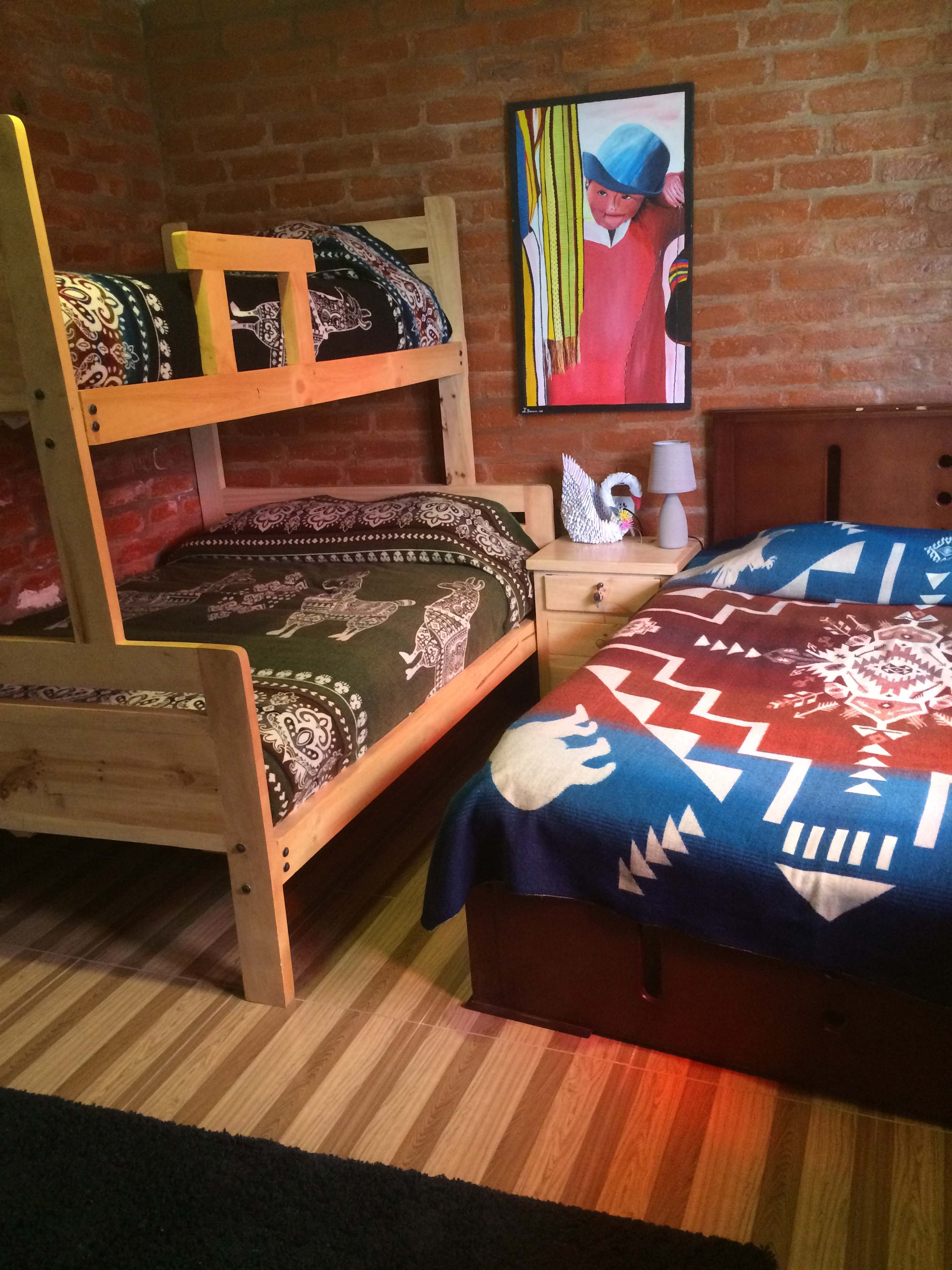 Hostal Casa Amarilla City