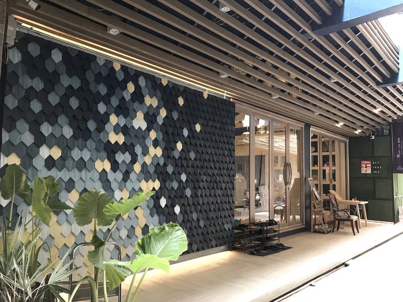Kinnon Deluxe Hostel Coworking Cafe