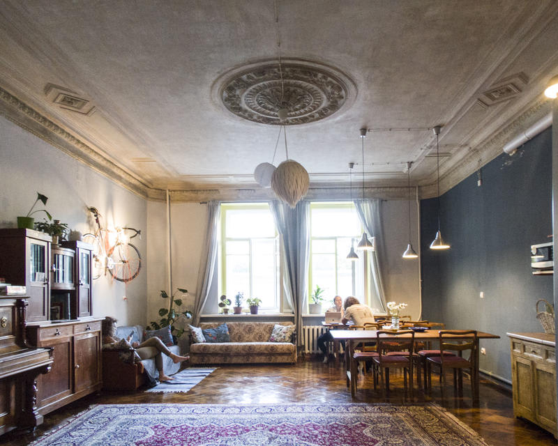 Chickadee Hostel
