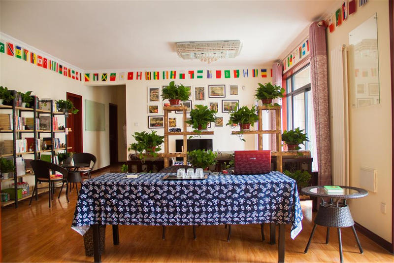 Luoyang As Home Hostel
