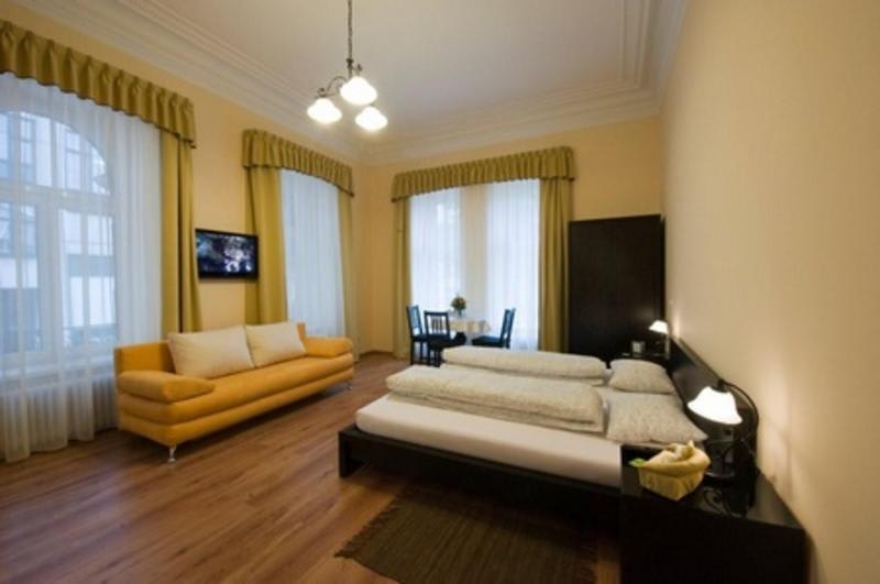 K&T Boardinghouse 2