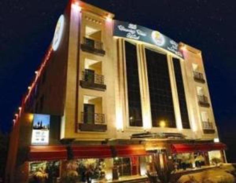 The Country Club Hotel