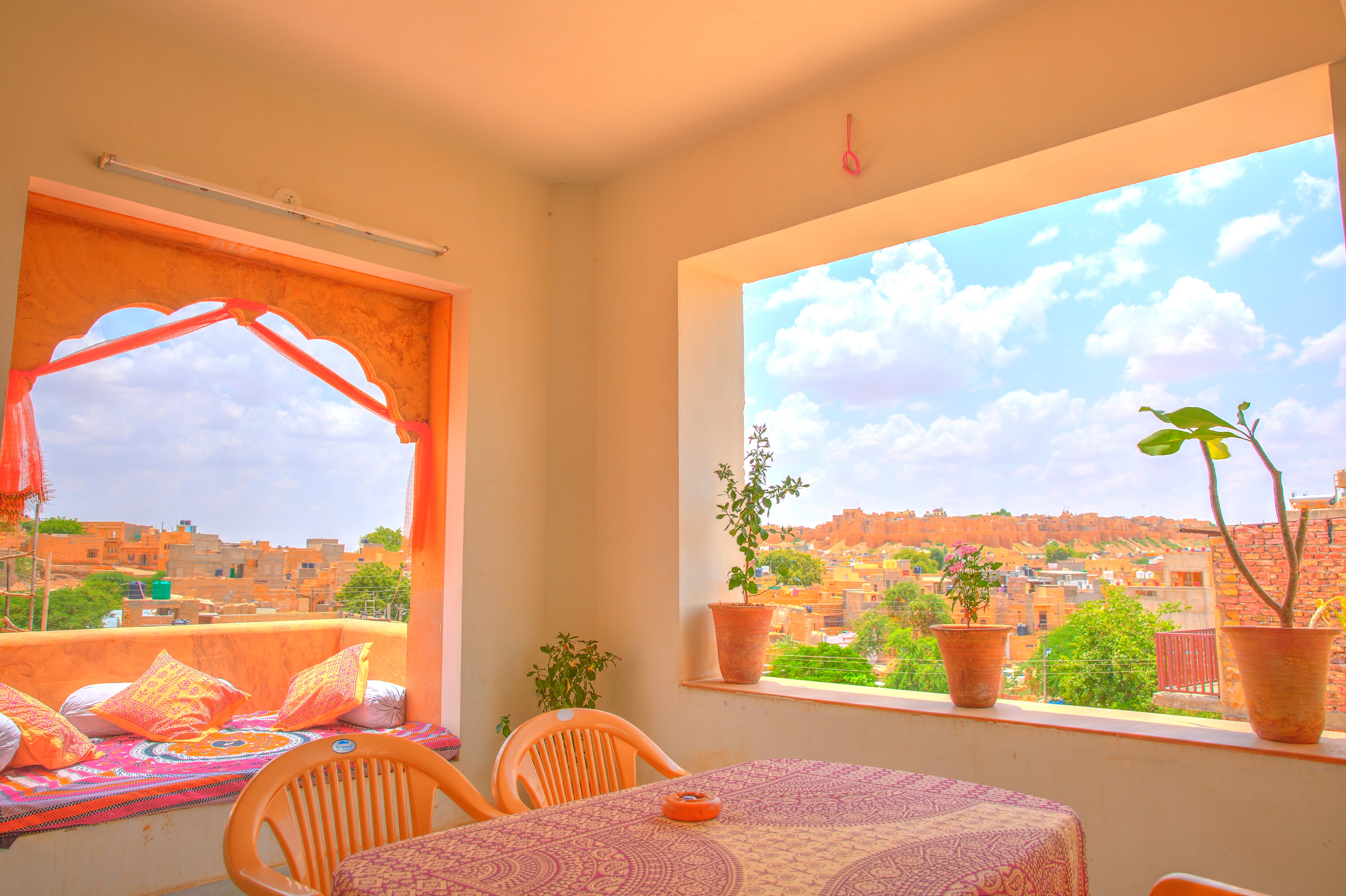 The Wanderlust Hostel &Guest House