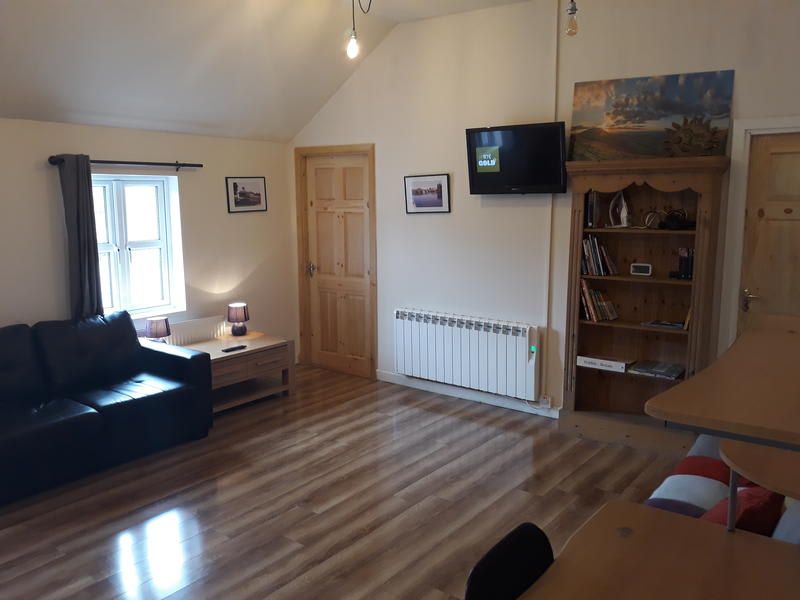 Mattys Pub Apartment