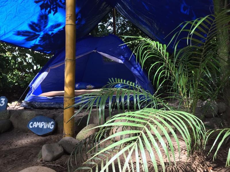 Costa Rica Camping Lodge Hostel