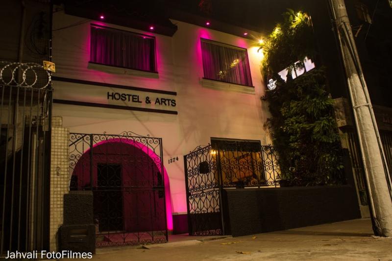 Ovibe Hostel & Arts