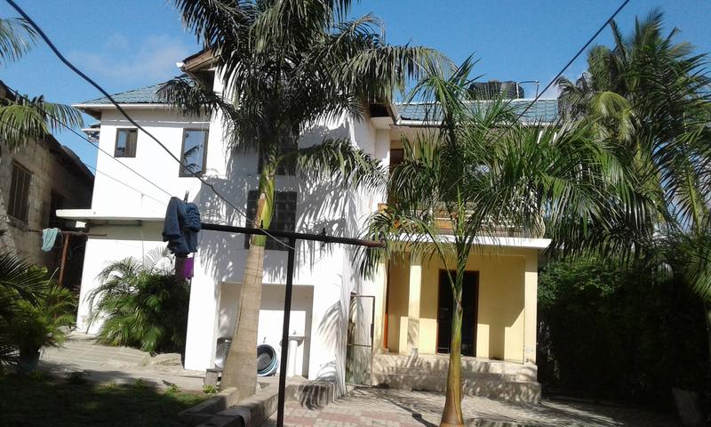 JJ&JE Family House