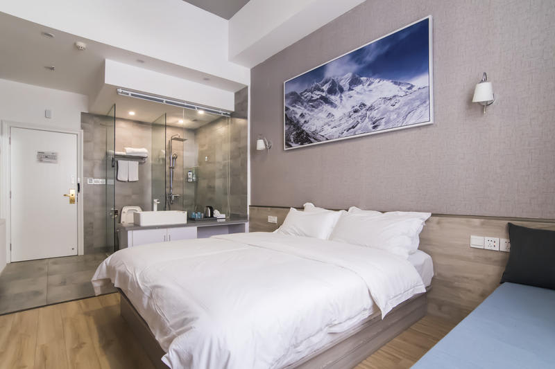 Masherbrum Outdoor Travelling Hostel