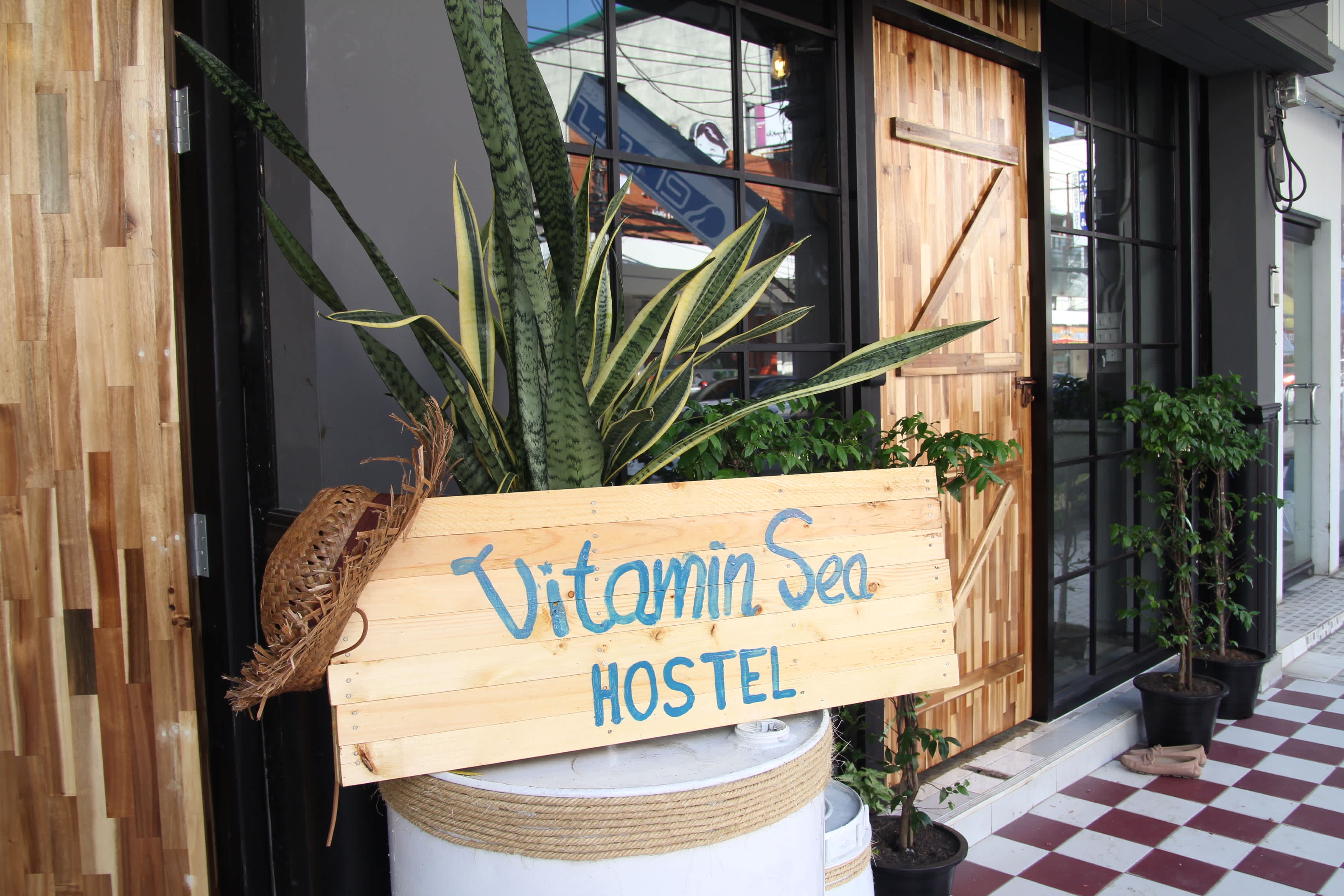 Vitamin Sea Hostel Phuket
