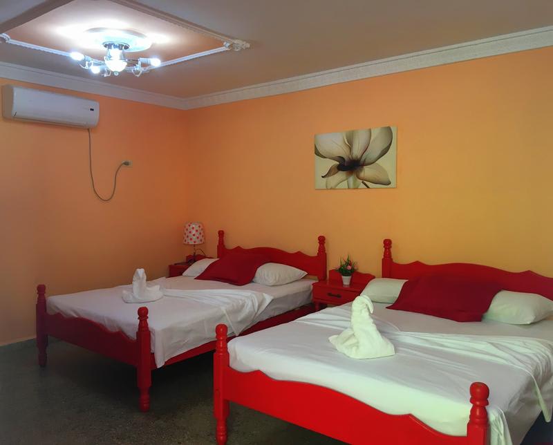 Hostal Mozangel