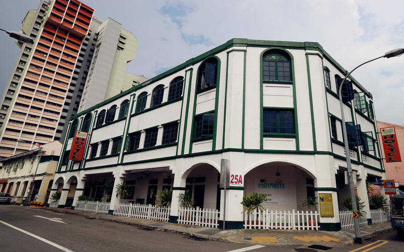 Footprints Hostel