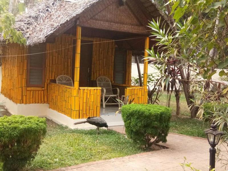 Savithri Inn Bamboo Cottages