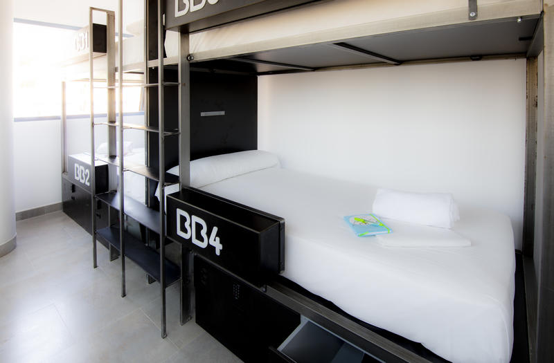 Bea Beach Hostel