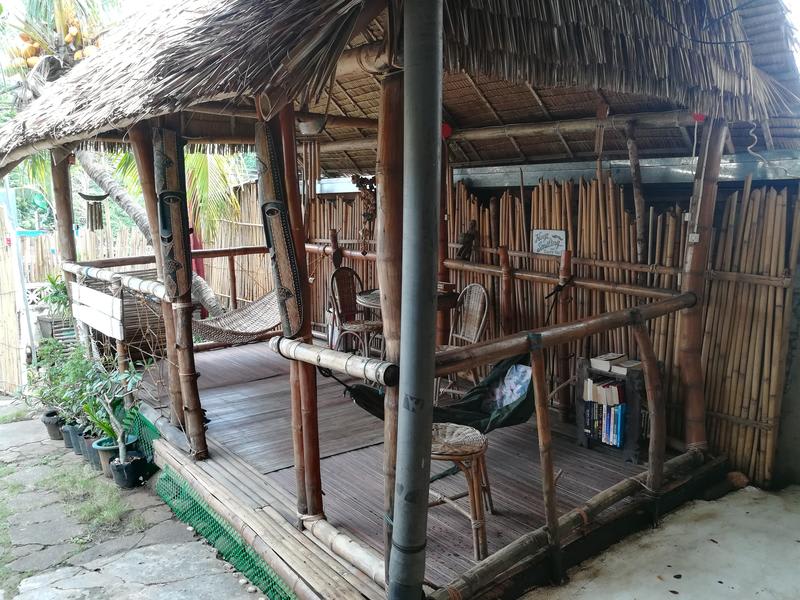 Tropic Dahlia Hostel